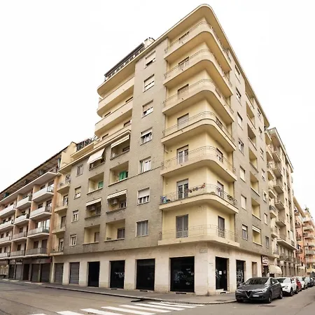 Apartment Casa Alice Bright Olympic Stadium